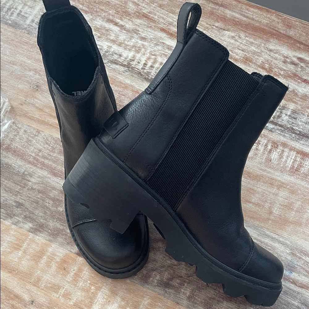 Sorel Joan Now Chelsea Waterproof Leather Booties - Picture 2 of 6